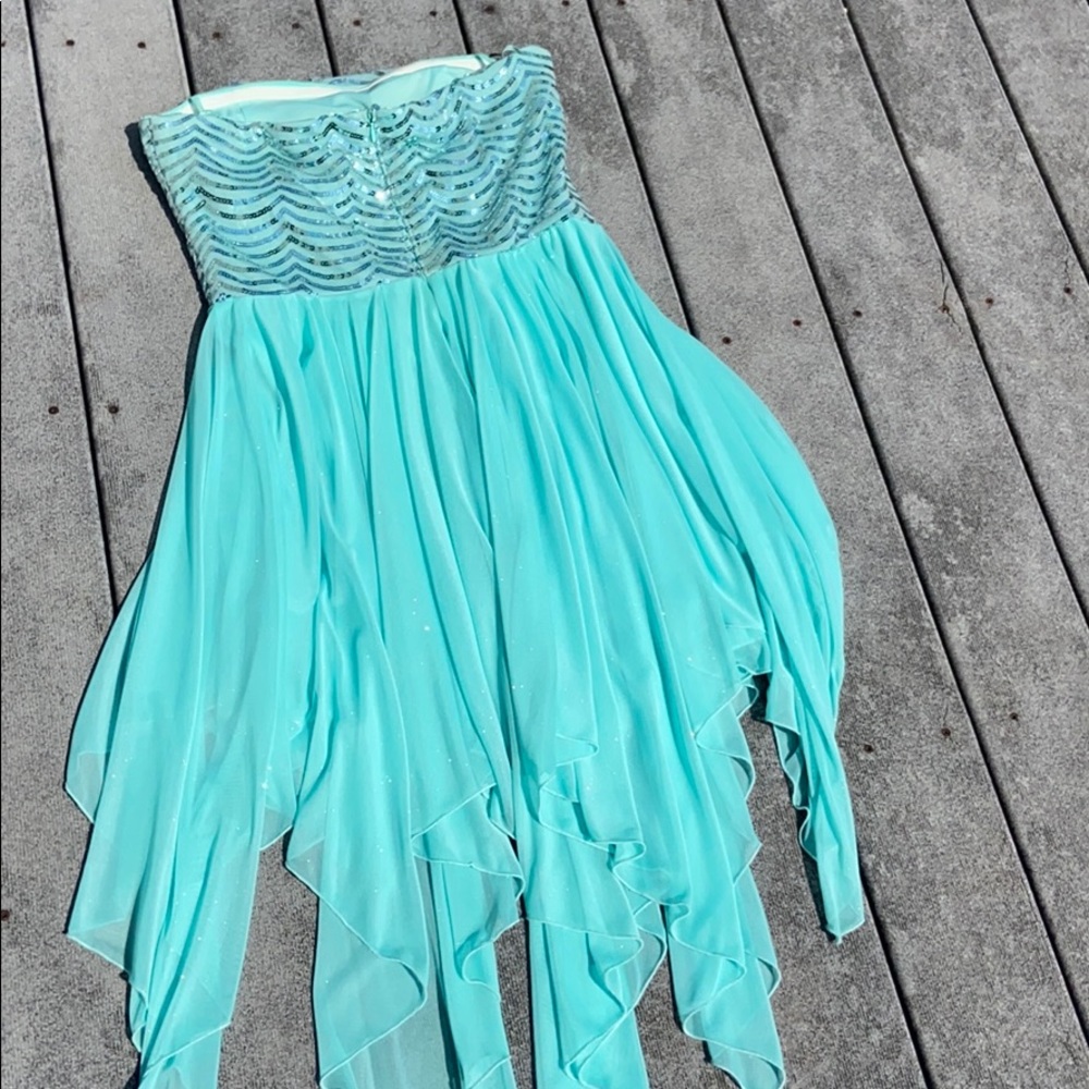 Turquoise High-Low prom Dress - Picture 4 of 7
